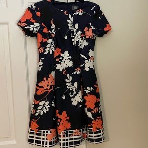Vince Camuto Floral Printed Fit and Flare Dress 2P